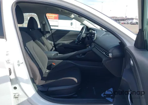 2021 Hyundai Elantra Sel from USA, damaged, VIN 5NPLS4AG2MH010659